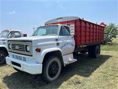 1979 Chevrolet C60 S/A Grain Truck 