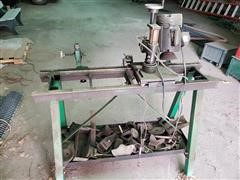 items/d3ddd9a3a655ed11a76e0003fff934d4/foleyunited384388bedknifegrinderreelmowergrinder_08767fa2a5f34fd2a5c8f5029831748c.jpg