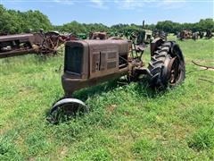 Oliver 70 2WD Tractor 