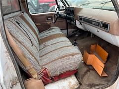 items/d3f12cfb76a1ed119ac400155d423b69/1980chevroletcustomdeluxe30pickupwithfeedbox_24152a80c6ba4868b9be5c4aee456eeb.jpg