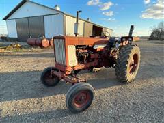 1967 International 656 2WD Tractor 