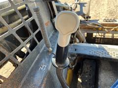 items/d42c96ff4cb2ed119ac40003fff922e3/2002newhollandl190superboomskidsteer_26675f242d6f4ab5a160d42fc32f6b2f.jpg