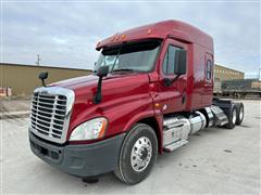 2016 Freightliner Cascadia 125 T/A Truck Tractor 
