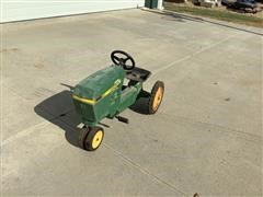 John Deere Pedal Tractor 