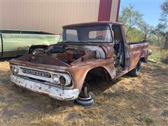 1964 Chevrolet Shortbox Pickup (Parts) 