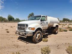 2000 Ford F650 S/A Water Truck 