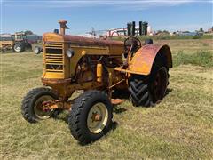 Minneapolis-Moline U 2WD Tractor 