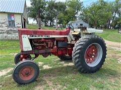 1966 Farmall 806 2WD Tractor 