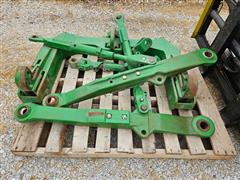 items/d4b01e999b57ef11a4e60022488ec0a9/2010johndeere93304wdtractor-11_6fe594d570e946f484d064f90a3f476d.jpg