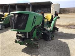 John Deere 5075M Tractor Body/Mechanical FOR PARTS 