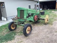 1953 John Deere 60 Tractor 