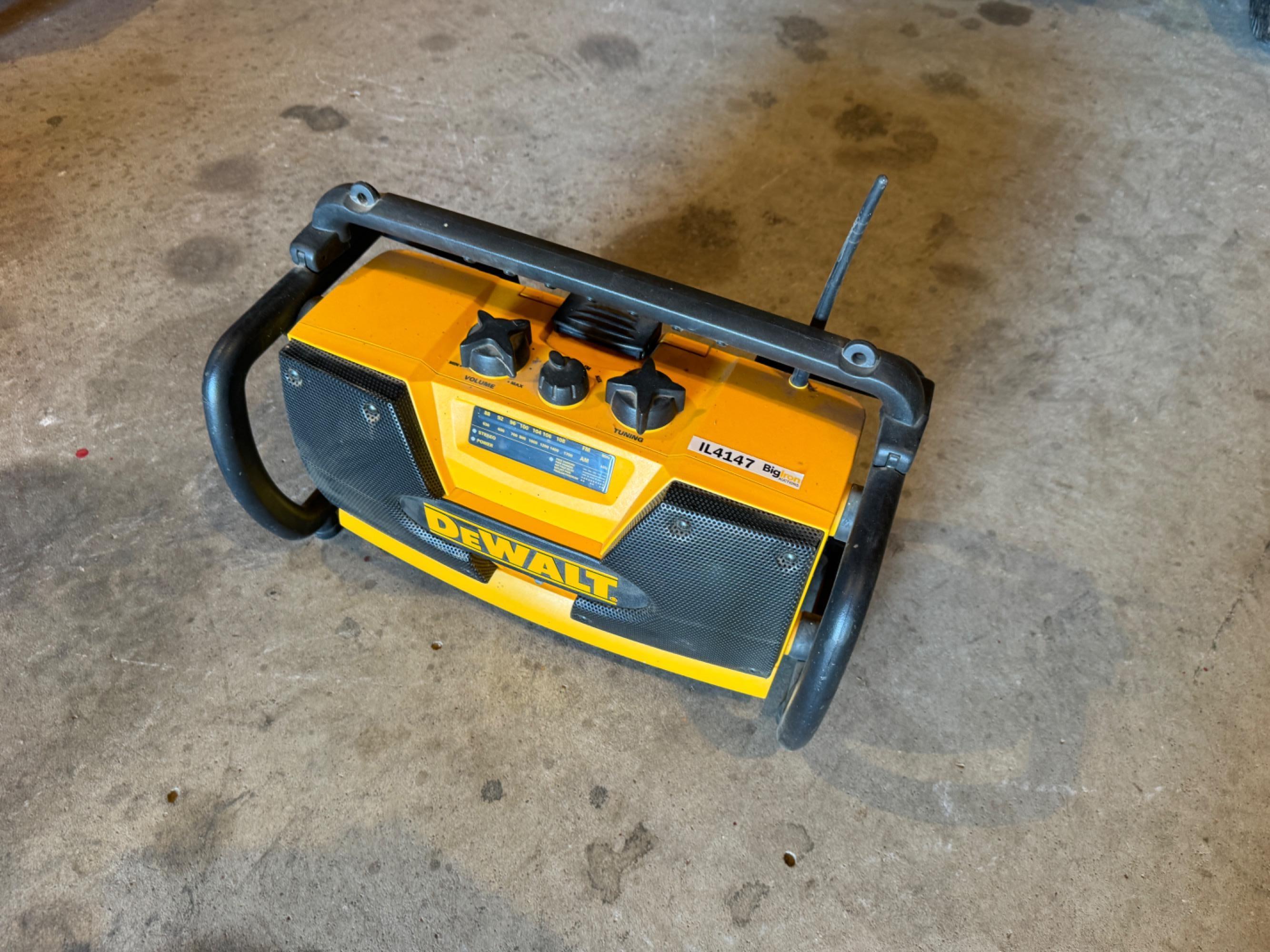 Dewalt Job Site Speaker 