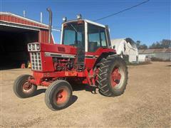 1980 International 1086 2WD Tractor 