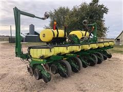 items/d5140fc3893cec11a3ee0003fff90bee/2009johndeere17608r30foldingplanter_05b09f38dcde4a5292a60d69b0c5a04e.jpg