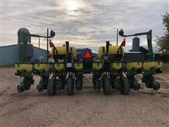 items/d5140fc3893cec11a3ee0003fff90bee/2009johndeere17608r30foldingplanter_2c195127fc4745e78fe7cca5b1f275bc.jpg