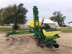 items/d5140fc3893cec11a3ee0003fff90bee/2009johndeere17608r30foldingplanter_52c0f2d9903f4b639b2dea2072d6ba05.jpg