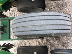 items/d5140fc3893cec11a3ee0003fff90bee/2009johndeere17608r30foldingplanter_5e7f1aa056b3490f8b4b6ea7ba7c5caa.jpg