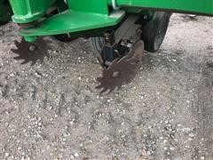 items/d5140fc3893cec11a3ee0003fff90bee/2009johndeere17608r30foldingplanter_ab03f9502efb467894d4e0d75fbb7835.jpg