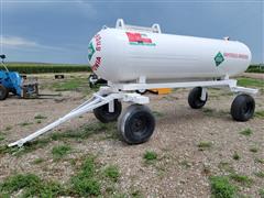 1000-Gallon Anhydrous Ammonia Tank On Running Gear 