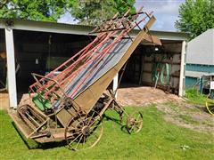 John Deere Hay Loader 