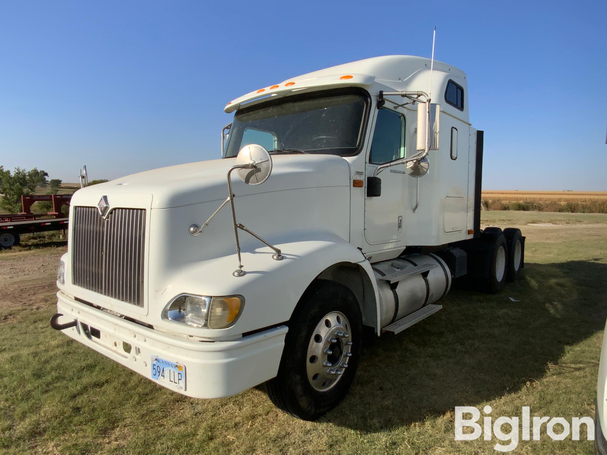 2007 International 9400i SBA T/A Truck Tractor 