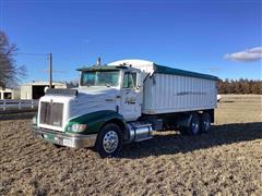 1997 International 9200 T/A Grain Truck 
