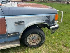 items/d571b8550031417bb586b9db5308b1f9/1988fordf1504x4pickup-4_cf23a9262b304d5f8cbb0d0b0d9a5344.jpg