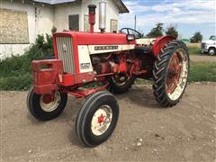 1962 Farmall 404 2WD Tractor 