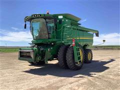 2012 John Deere S670 2WD Combine 