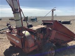 Gehl CB500 Pull-Type Forage Harvester 