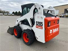 items/d6413bc7aeeaed11a81c00224890e11c/2009bobcats205skidsteer_1cdb9ae5b55848778009e0578b1a49c3.jpg