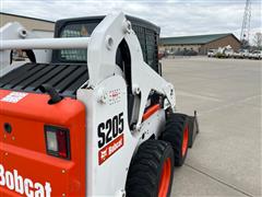 items/d6413bc7aeeaed11a81c00224890e11c/2009bobcats205skidsteer_5c1ca0d95b1f4003a8286537979451a8.jpg