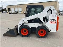 items/d6413bc7aeeaed11a81c00224890e11c/2009bobcats205skidsteer_75a0a0a69dec4acca812f0e2862d0ef4.jpg