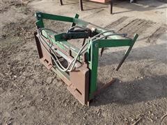 Manure Bucket W/4-Tine Grapple 