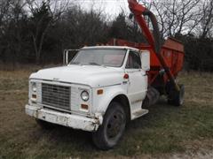 1972 GMC 5500 S/A Seed Tender Truck 