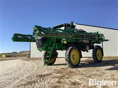 2021 John Deere R4044 Self-Propelled Sprayer 