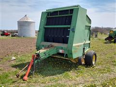 1983 John Deere 530 Round Baler 