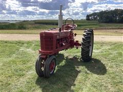 1954 International Super H 2WD Tractor 