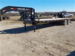 (Titled As A) 2015 Circle M 30' T/A Gooseneck Flatbed Trailer 