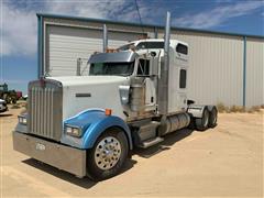 2005 Kenworth W900 T/A Truck Tractor 