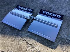 Volvo Fenders 