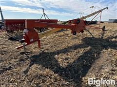 Westfield MK100-71 Auger W/Swing Away Hopper 