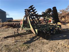 John Deere 235 Tandem Disk 