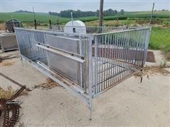 Portable Elevated Pig Nursery 