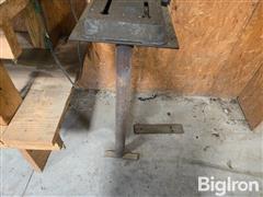 items/d79323b57340f01195f37c1e5239afe0/test-right-bench-101-drill-press_e0a12edf436e446d86f7565a9ab9cb2a.jpg