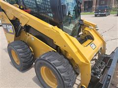 items/d7a6143e2c3dee11a81c0022488cca71/skidsteer-6_3f8141ffe8f0447b9964749909bd8ee7.jpg