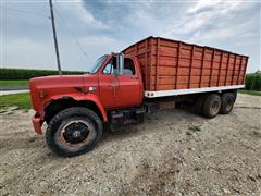 1981 Chevrolet 6500 T/A Grain Truck 