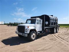 1987 International F-1954 T/A Flatbed Water Truck 