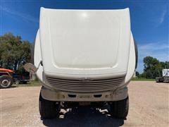 items/d88717c6251bed11b5cf00155d72f54a/2005sterlinglt9500tadumptruck_7e52b0b4a2c74e3a8c4074ec45616166.jpg