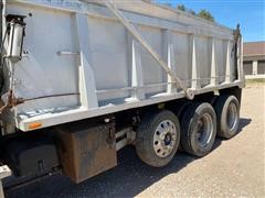 items/d88717c6251bed11b5cf00155d72f54a/2005sterlinglt9500tadumptruck_84c54c4aea674ab18642e38d3ca01c91.jpg